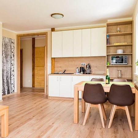 Elejan Apartment Besenova Ngoại thất bức ảnh