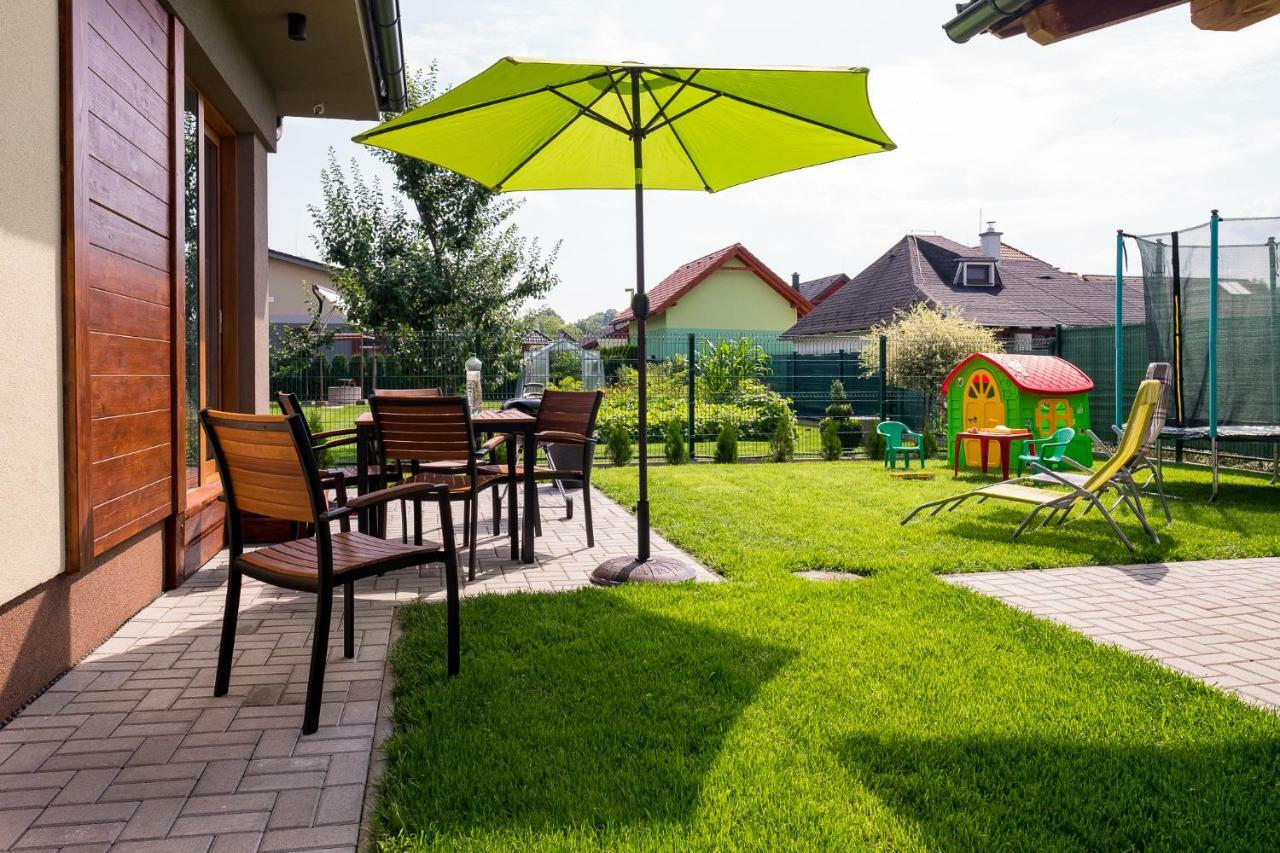 Elejan Apartment Besenova Ngoại thất bức ảnh
