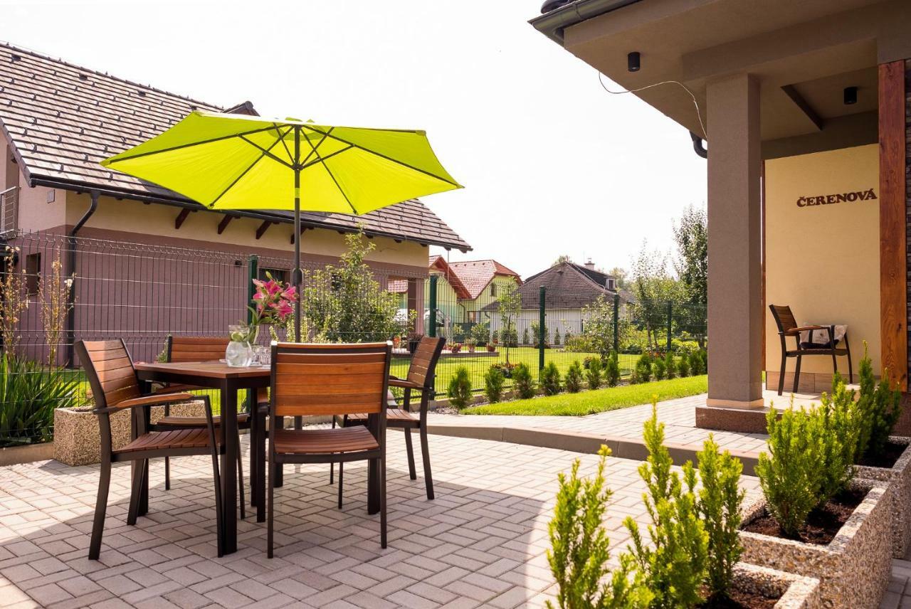 Elejan Apartment Besenova Ngoại thất bức ảnh