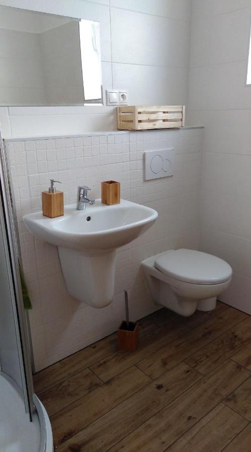 Elejan Apartment Besenova Ngoại thất bức ảnh
