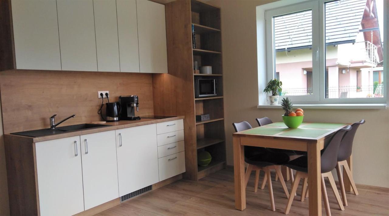 Elejan Apartment Besenova Ngoại thất bức ảnh